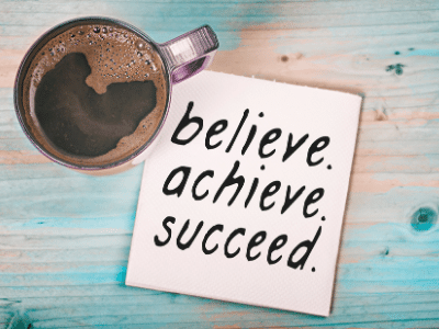 8 WAYS TO STAY MOTIVATED